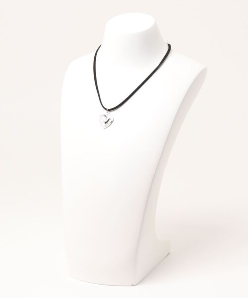 WHO'S WHO gallery（フーズフーギャラリー）の「アソートモチーフチョーカー（チョーカー・レディース・シルバー/シルバー系・FREE）」の6枚目の写真