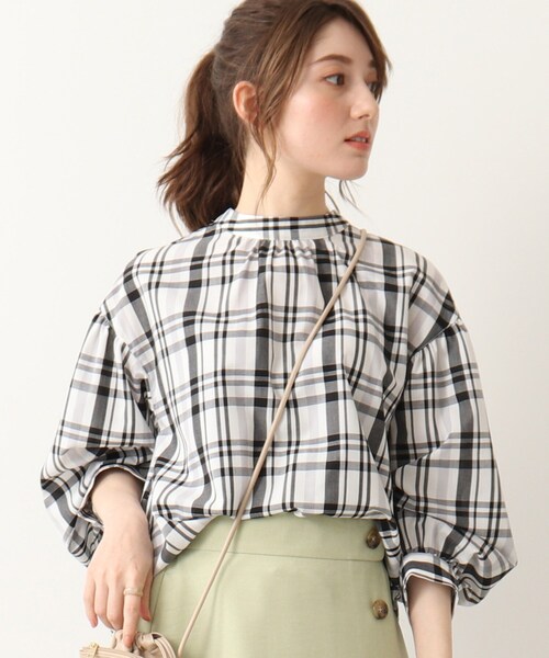 DRESKIP（ドレスキップ）の「◆イージーケアー先染め後ろタック七分袖ブラウス（シャツ/ブラウス・レディース・グリーン系その他4/ブラック系2/パープル系5/ブラック系1/ブルー系6/ネイビー系2・02/03/04）」の16枚目の写真