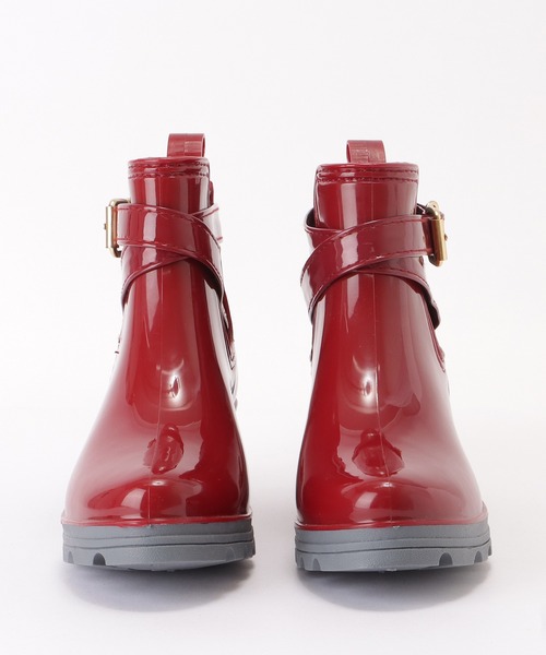Lace Ladies（レースレディース）の「ベルト付きエナメル調ショート丈レインブーツ（レインシューズ・レディース・ブラック/ネイビー/レッド・23/24/25/22.5/24.5/23.5）」の9枚目の写真