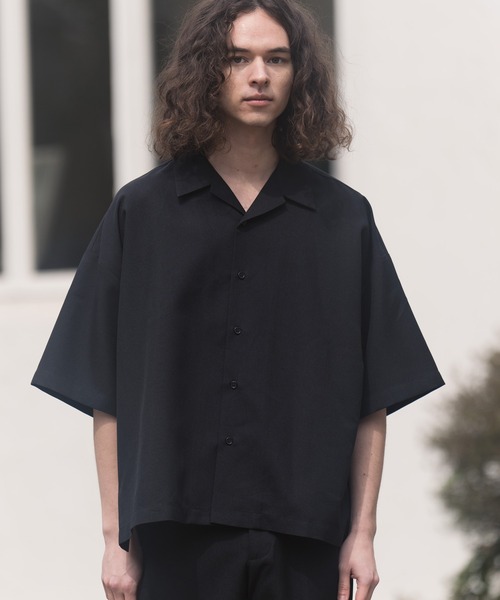 CAMBIO(カンビオ)の「mhs1830-トロピカルサイドスリットシャツS-S(シャツ/ブラウス・メンズ・ブラック/グレー・M/L/XL)」の3枚目の写真