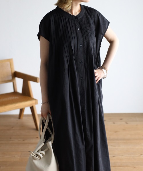 Fizz(フィズ)の「コットンキャンブリック フレンチスリーブタックワンピース(ワンピース・レディース・ブラック/ダークブルー/グレイッシュベージュ・M)」の20枚目の写真