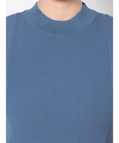 LAGUNAMOON(ラグナムーン)の「カバースリーブハイネックニットプルオーバー(ニット/セーター・レディース・アイボリー/ブラック/ブルー・FREE)」の22枚目の写真