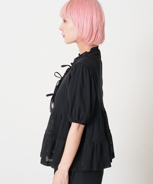 A de a.v.v（アードアー・ヴェ・ヴェ）の「［SET UP対応／2WAY］メッシュレースアップティアードカーディガン（Tシャツ/カットソー・レディース・ホワイト/ブラック・SMALL/MEDIUM）」の13枚目の写真