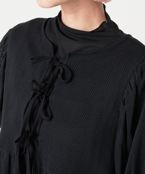 A de a.v.v（アードアー・ヴェ・ヴェ）の「［SET UP対応／2WAY］メッシュレースアップティアードカーディガン（Tシャツ/カットソー・レディース・ホワイト/ブラック・SMALL/MEDIUM）」の8枚目の写真