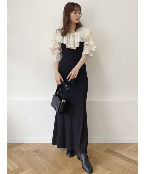 dazzlin(ダズリン)の「ラッフルカラー付ドッキングカットリブワンピース(ワンピース・レディース・グレー/ブラック/モカ・FREE)」の22枚目の写真