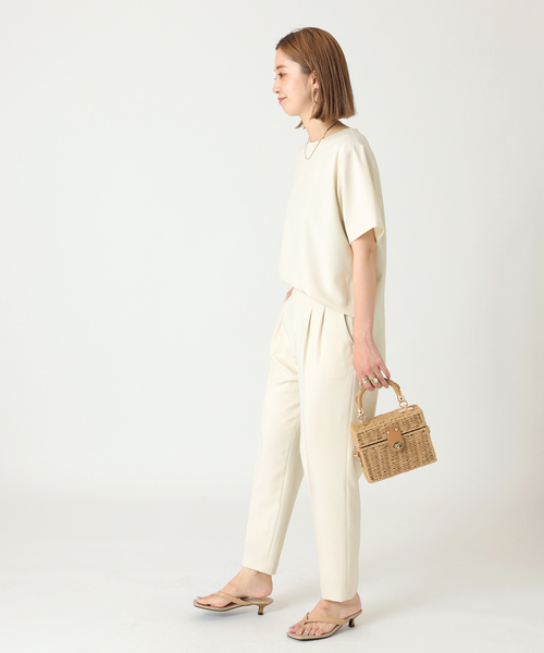 B.C STOCK（ベーセーストック）の「バックファスナークルーネックブラウス（シャツ/ブラウス・レディース・ホワイト/ブラック/ベージュ/ピンク/グリーン・FREE）」の8枚目の写真