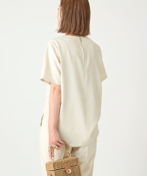 B.C STOCK（ベーセーストック）の「バックファスナークルーネックブラウス（シャツ/ブラウス・レディース・ホワイト/ブラック/ベージュ/ピンク/グリーン・FREE）」の9枚目の写真