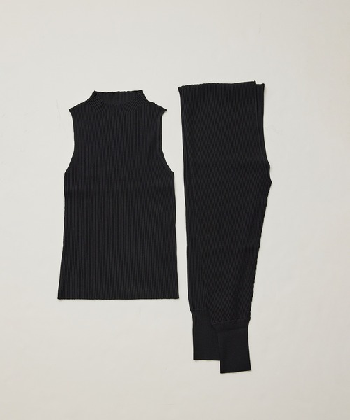 ROPE'（ロペ）の「【WEB限定】リブニットタートル＆袖ボリュームカーディガン（アンサンブル・レディース・ブラック/ベージュ系その他2・38）」の16枚目の写真