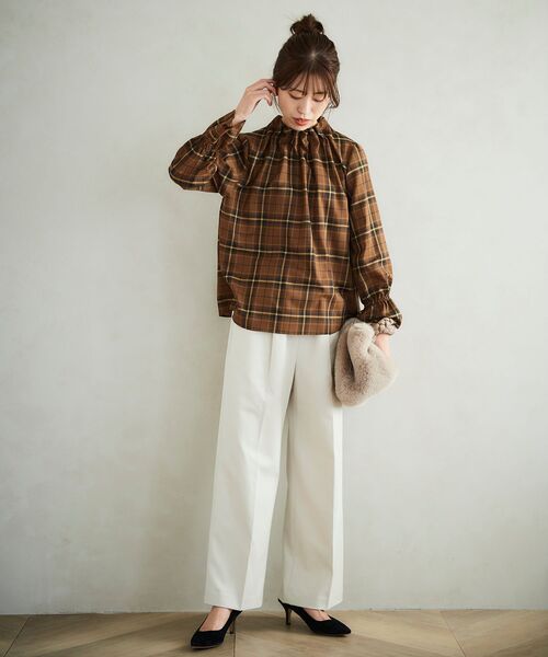 le.coeur blanc（ルクールブラン）の「ブレードハンドルファートート（トートバッグ・レディース・ベージュ/グレー・FREE）」の10枚目の写真