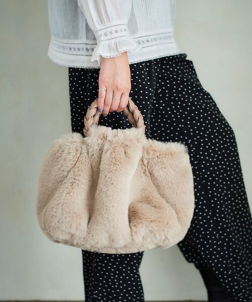 le.coeur blanc（ルクールブラン）の「ブレードハンドルファートート（トートバッグ・レディース・ベージュ/グレー・FREE）」の8枚目の写真