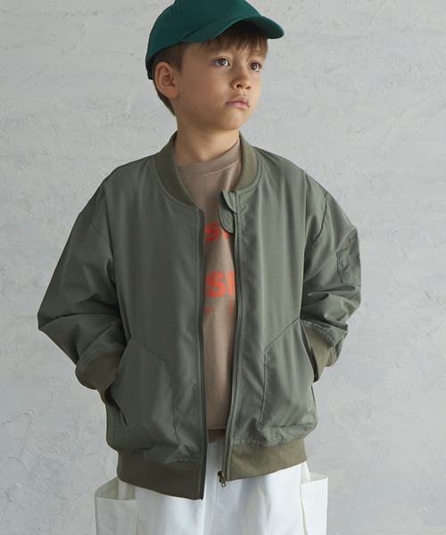 PAIRMANON STREET(ペアマノンストリート)の「【PAIRMANON STREET】MA-1ライトブルゾン(その他アウター・キッズ・ブラック/カーキ/オレンジ/グレイッシュベージュ・90/100/110/120/130/140/150)」の4枚目の写真