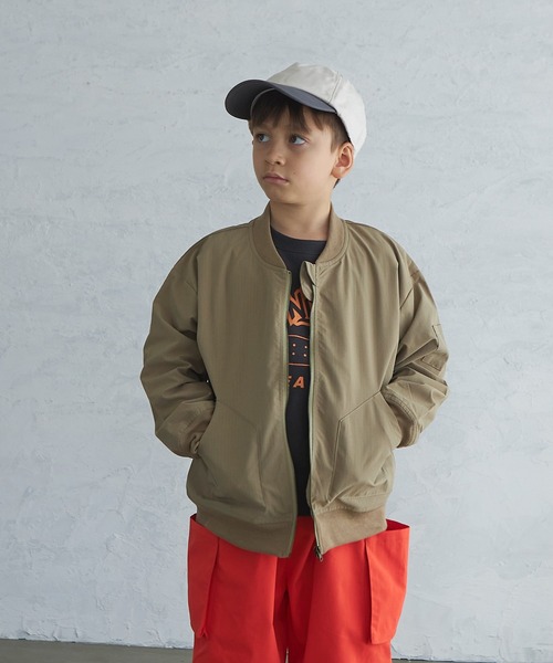 PAIRMANON STREET(ペアマノンストリート)の「【PAIRMANON STREET】MA-1ライトブルゾン(その他アウター・キッズ・ブラック/カーキ/オレンジ/グレイッシュベージュ・90/100/110/120/130/140/150)」の3枚目の写真