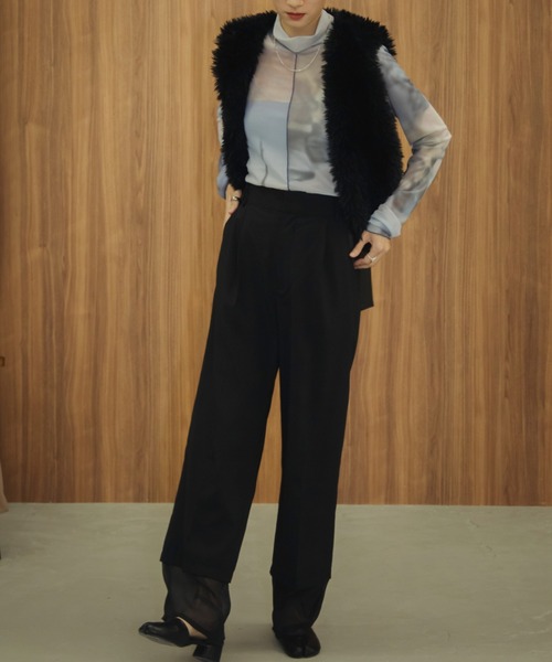 VACANCY（ヴァカンシー）の「ベルト付きショートファーベスト（その他アウター・レディース・ブラック/グレー・FREE）」の20枚目の写真