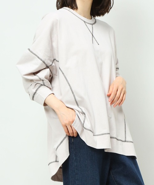 SAKAZEN(サカゼン)の「【綿100%】 バイカラー ステッチ 長袖 カットソー(Tシャツ/カットソー・レディース・グレー/ブラック/ホワイト・3L/4L/5L)」の4枚目の写真