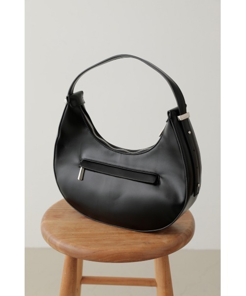 crie conforto（クリーコンフォルト）の「三日月形ワンショルダー（ショルダーバッグ・レディース・アイボリー/ブラック/ライトベージュ・FREE）」の16枚目の写真