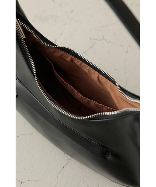 crie conforto（クリーコンフォルト）の「三日月形ワンショルダー（ショルダーバッグ・レディース・アイボリー/ブラック/ライトベージュ・FREE）」の20枚目の写真