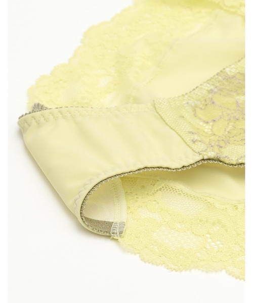 AMPHI（アンフィ）の「BRAGENIC+/アイラッシュレース ショーツ（ショーツ・レディース・オリーブ/アイボリー/ライトイエロー/パープル/ピンクベージュ/クリアイエロー/ライトグレー・MEDIUM/LARGE）」の14枚目の写真