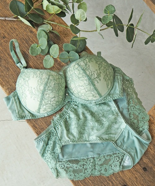 AMPHI（アンフィ）の「BRAGENIC+/アイラッシュレース ショーツ（ショーツ・レディース・オリーブ/アイボリー/ライトイエロー/パープル/ピンクベージュ/クリアイエロー/ライトグレー・MEDIUM/LARGE）」の21枚目の写真