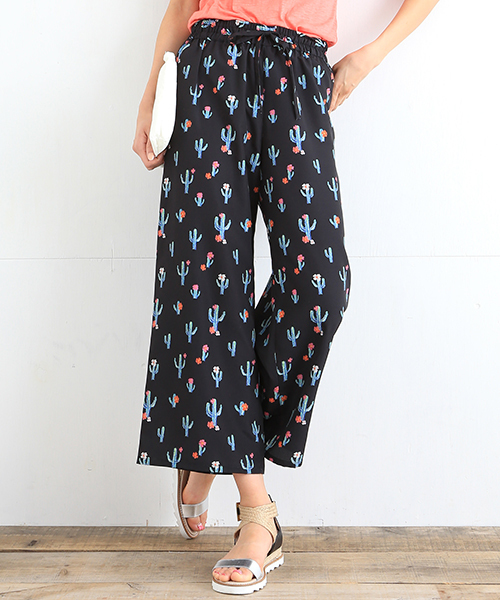 B:MING by BEAMS（ビーミングバイビームス）の「ビーミング by ビームス / サボテンリラックスパンツ（その他パンツ・レディース・ブラック・SMALL/MEDIUM）」の7枚目の写真