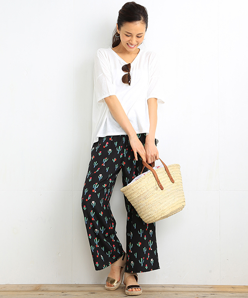 B:MING by BEAMS（ビーミングバイビームス）の「ビーミング by ビームス / サボテンリラックスパンツ（その他パンツ・レディース・ブラック・SMALL/MEDIUM）」の17枚目の写真