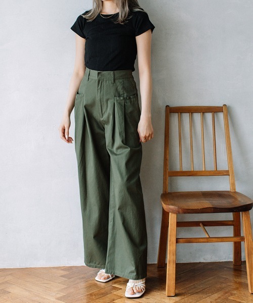 Flugge(フラッジー)の「rib mini tee/リブミニT(Tシャツ/カットソー・レディース・ホワイト/ブラック・FREE)」の20枚目の写真