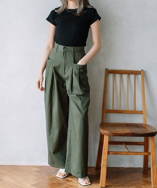 Flugge(フラッジー)の「rib mini tee/リブミニT(Tシャツ/カットソー・レディース・ホワイト/ブラック・FREE)」の22枚目の写真