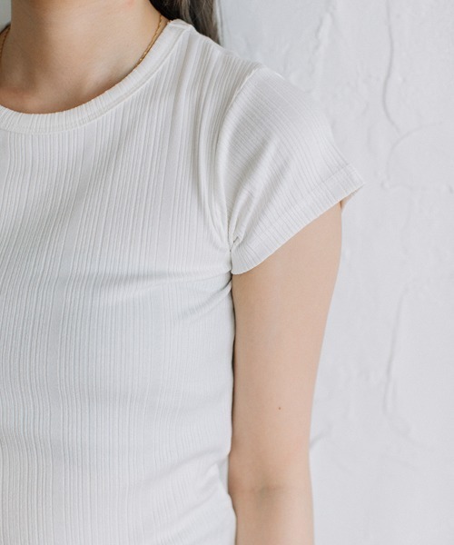 Flugge(フラッジー)の「rib mini tee/リブミニT(Tシャツ/カットソー・レディース・ホワイト/ブラック・FREE)」の7枚目の写真