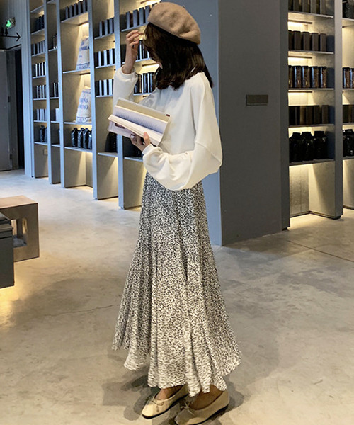 c.u.l(シーユーエル)の「小花柄フレアスカート culw308(スカート・レディース・ホワイト/ブラック・FREE)」の10枚目の写真