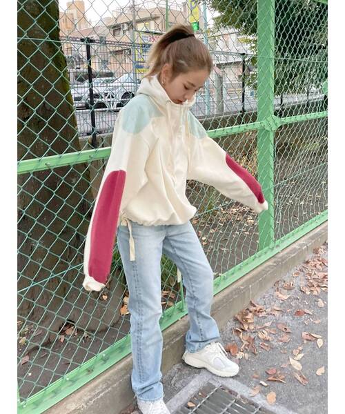 Ungrid（アングリッド）の「ハイウエストストレートデニム（デニムパンツ・レディース・ブルー・24inch/25inch/26inch）」の8枚目の写真