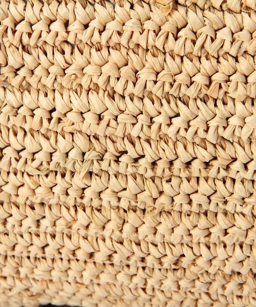 BEAUTY&YOUTH UNITED ARROWS（ビューティーアンドユースユナイテッドアローズ）の「BYSF Le vernis ラフィア フリンジクラッチ◆（クラッチバッグ・レディース・ホワイト/ブラック・フリー）」の3枚目の写真