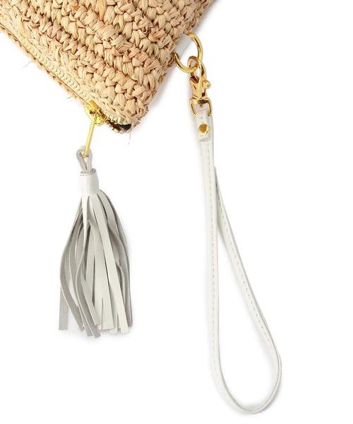 BEAUTY&YOUTH UNITED ARROWS（ビューティーアンドユースユナイテッドアローズ）の「BYSF Le vernis ラフィア フリンジクラッチ◆（クラッチバッグ・レディース・ホワイト/ブラック・フリー）」の5枚目の写真