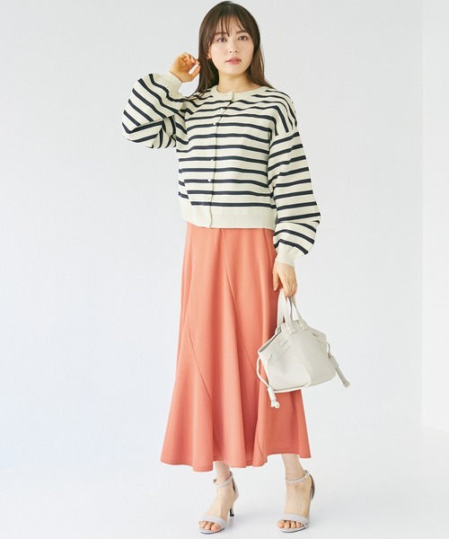 INCEDE(インシード)の「ポリスポンジ ドロップショルダーカーディガン(カーディガン/ボレロ・レディース・ネイビー/グリーン/グレー・M/L)」の20枚目の写真