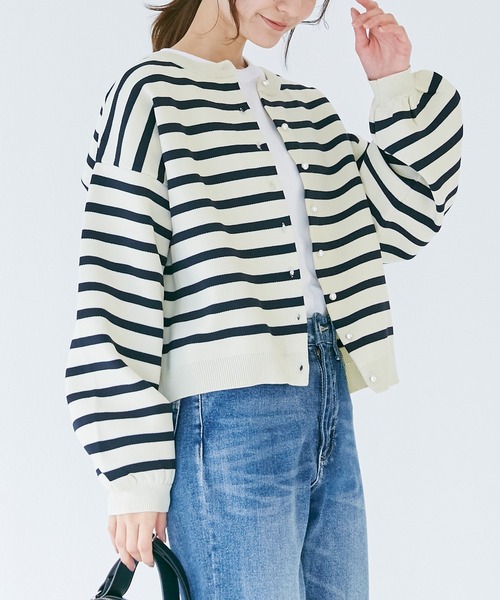 INCEDE(インシード)の「ポリスポンジ ドロップショルダーカーディガン(カーディガン/ボレロ・レディース・ネイビー/グリーン/グレー・M/L)」の16枚目の写真