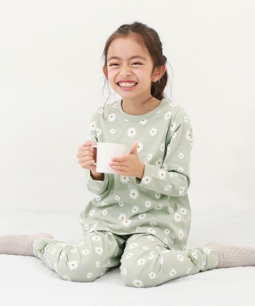 devirock（デビロック）の「綿100％ ガールズ くしゅっと裾リボン 長袖パジャマ（ルームウェア/パジャマ・キッズ・オフホワイト/ネイビー/ラベンダー/ベージュ系その他/ブルー系その他/バイオレット/パープル系その他/ピンク系その他/グレイッシュブルー/その他14/その他15/その他16/その他17/ベージュ系その他2/ブルー系/レッド系・100cm/110cm/120cm/130cm/140cm/150cm/160cm）」の15枚目の写真