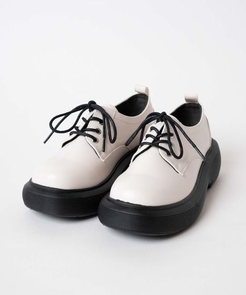 WEGO(ウィゴー)の「WEGO/レースアップシューズ(ドレスシューズ・レディース・ブラック系その他/オフホワイト/ブラック・MEDIUM/LARGE)」の13枚目の写真