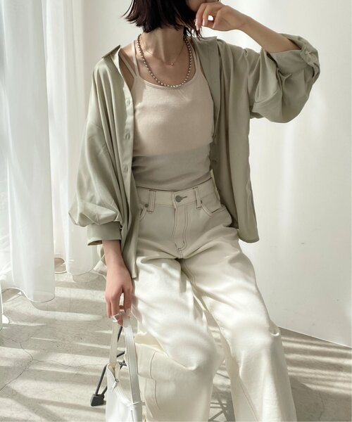 RAY CASSIN(レイカズン)の「7分袖スパンブロード袖ボリュームシャツ(シャツ/ブラウス・レディース・ブルー/オフホワイト/ピンク/スミクロ/ミント/イエロー/ラベンダー/キナリ/サックスブルー系/ライトグリーン・FREE)」の16枚目の写真