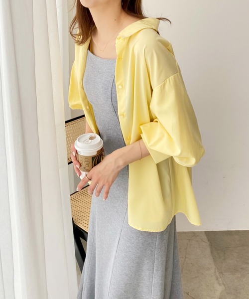 RAY CASSIN(レイカズン)の「7分袖スパンブロード袖ボリュームシャツ(シャツ/ブラウス・レディース・ブルー/オフホワイト/ピンク/スミクロ/ミント/イエロー/ラベンダー/キナリ/サックスブルー系/ライトグリーン・FREE)」の9枚目の写真