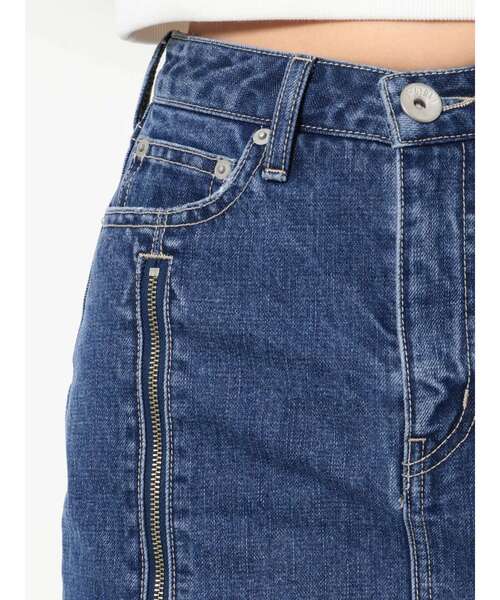GYDA（ジェイダ）の「GGスライダーファスナーデザイン DENIMスカートライクショートパンツ（デニムスカート・レディース・ブルー/ライトブルー・SMALL/MEDIUM）」の21枚目の写真