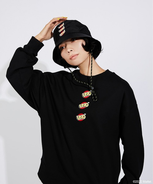 ear PAPILLONNER(イアパピヨネ)の「【UNO×ear PAPILLONNER】 ワンポイントスウェット(スウェット・レディース・ブラック・FREE)」の3枚目の写真