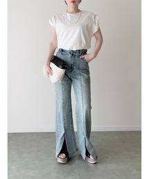 Yucca | 前スリットセミフレアデニムパンツ（MEKKE　低身長向け）(デニムパンツ)