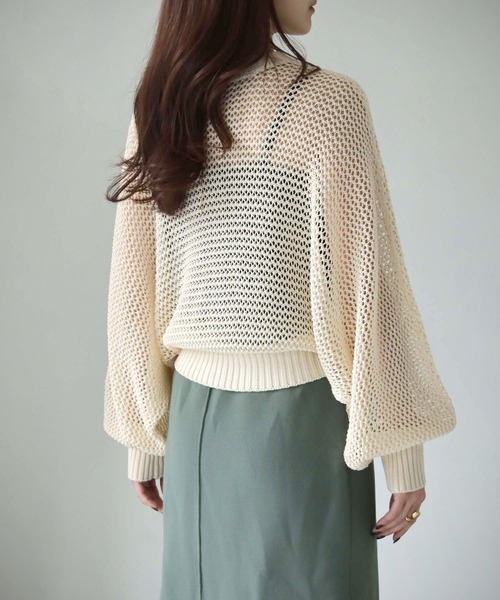 cheriella(シェリエラ)の「【cheriella】WEB限定メッシュショートドルマンニット(ニット/セーター・レディース・ブルー/アイボリー/ブラック/カーキ・M)」の6枚目の写真