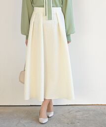 エンボスフレアースカート