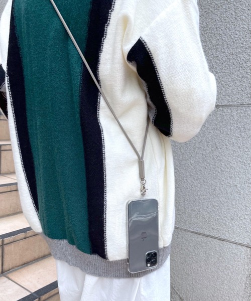 Beau're（ヴュレ）の「《BEAURE/ビュレ》レザーコードスマホストラップ3（スマホグッズ・レディース・グレー/ベージュ/パープル/ブラック/ライトグレー・FREE）」の13枚目の写真