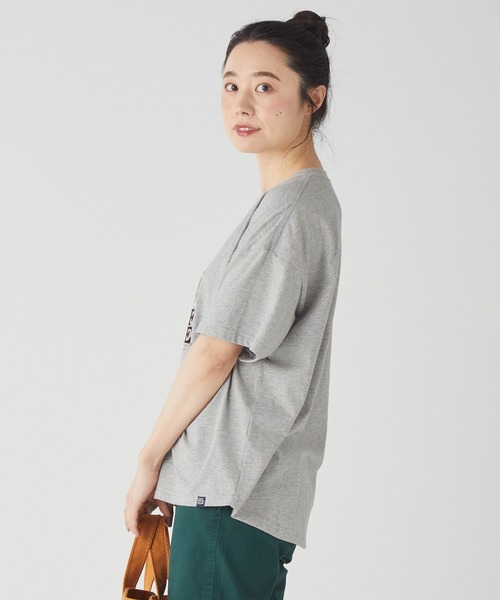 KRIFF MAYER Lady's Collection(クリフメイヤーレディースコレクション)の「ロゴプリントゆるT(Tシャツ/カットソー・レディース・オフホワイト/グレー/チャコール/カラフル・MEDIUM/LARGE)」の19枚目の写真