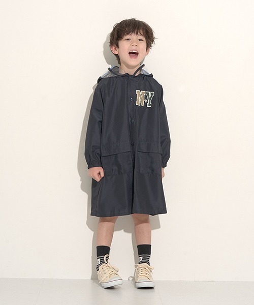 b・ROOM（ビールーム）の「収納袋入りアソートレインコート（レインコート/ポンチョ・キッズ・モスグリーン/ブルーグレー/ブラック/ネイビー・S/M）」の16枚目の写真