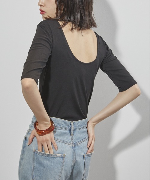 ECRIRE（エクリール）の「バックオープンリブカットソー（Tシャツ/カットソー・レディース・アイボリー/ブラック/グリーン・L/M）」の8枚目の写真