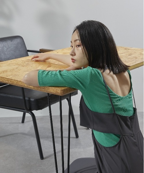 ECRIRE（エクリール）の「バックオープンリブカットソー（Tシャツ/カットソー・レディース・アイボリー/ブラック/グリーン・L/M）」の12枚目の写真