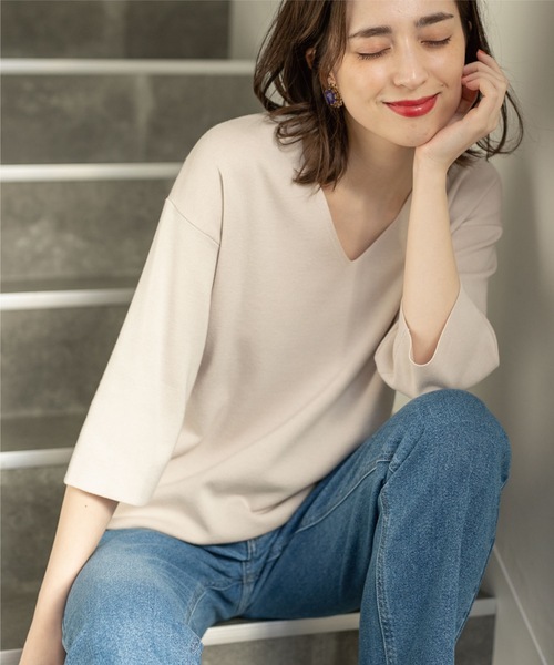 OPAQUE.CLIP（オペークドットクリップ）の「◆ドライタッチVネックニット【洗濯機洗い可/アンチピリング】（ニット/セーター・レディース・ブルー/ブラック/ホワイト系/ライトグレー/ホワイト系その他/ピンク系・36/38/40/42）」の22枚目の写真