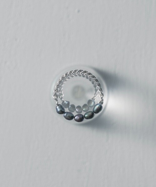 and cloud（アンドクラウド）の「Color Pearl Kahki-Graysh Perple Ring（リング・レディース・イエローゴールド/シルバー・#9/#13/#17）」の5枚目の写真