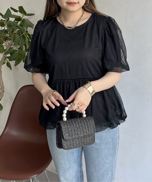 prose verse（プロズヴェール）の「チュールレイヤードペプラムブラウス（シャツ/ブラウス・レディース・ブラック/グレー・MEDIUM）」の3枚目の写真